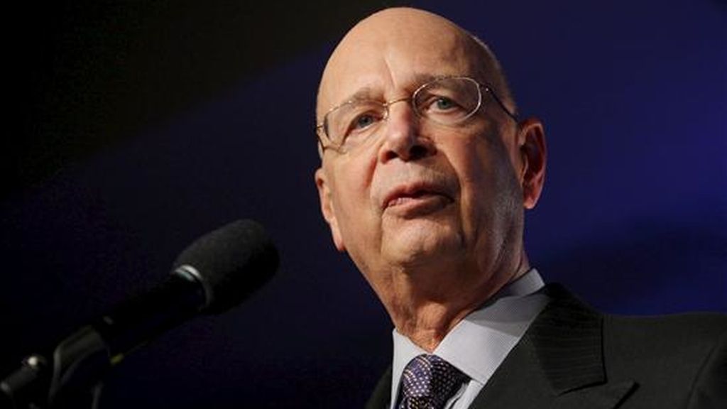 El presidente y fundador del Foro, Klaus Schwab, indicó que la reducción de la desigualdad de género está "directamente en relación con la mayor competitividad económica". EFE/Archivo El presidente y fundador del Foro, Klaus Schwab, indicó que la reducción de la desigualdad de género está "directamente en relación con la mayor competitividad económica". EFE/Archivo