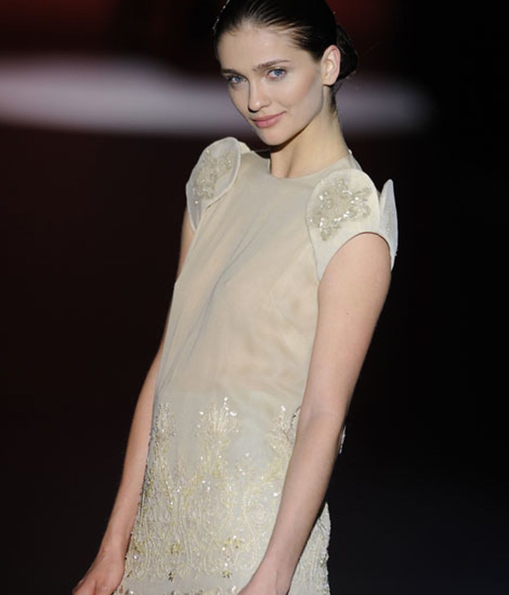 Hannibal Laguna: El regreso a la costura clásica