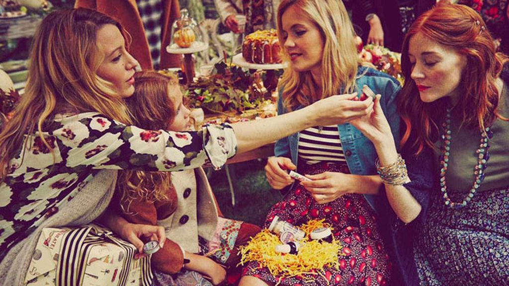 Tartas, fruta, regalos y globos: así ha sido el 'baby shower vintage' de Blake Lively