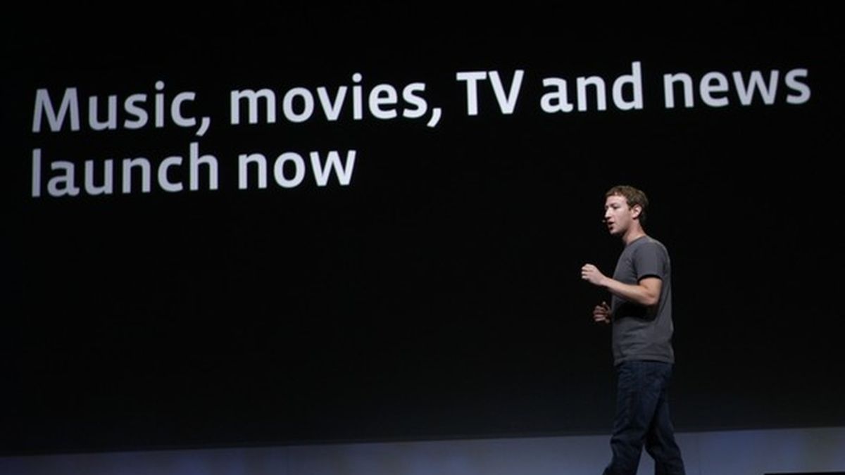 Mark Zuckerberg en la presentación de F8