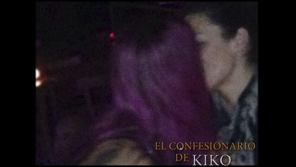 Chiqui Martín, pillada con una amiga "muy cariñosa