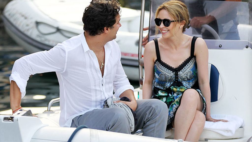 Kylie Minogue, día de relax sin Velencoso