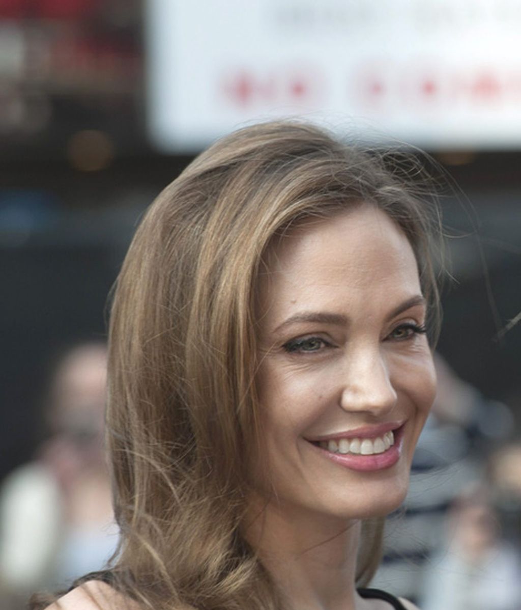 Jolie, radiante tras su doble mastectomía