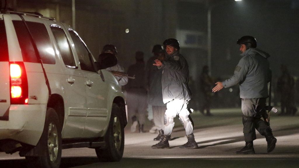 El atentado en Kabul, en imágenes