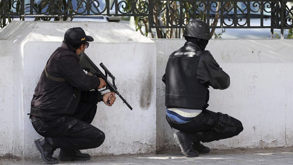 Exteriores del museo del Bardo donde hay decenas de rehenes