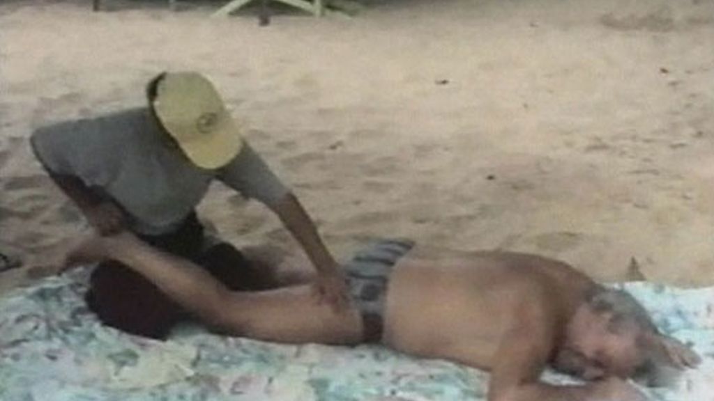 FRITZL, DE VACACIONES