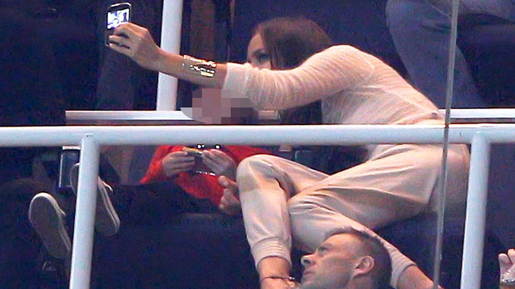 Irina Shayk, entrenando para ser una “madraza”