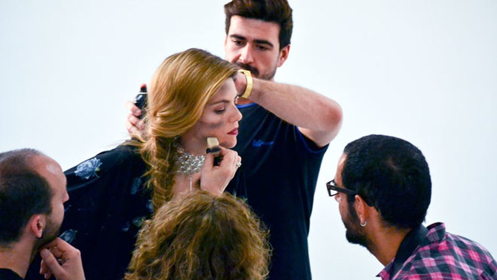 Así se hizo el calendario benéfico de las cenicientas: las fotos del making of