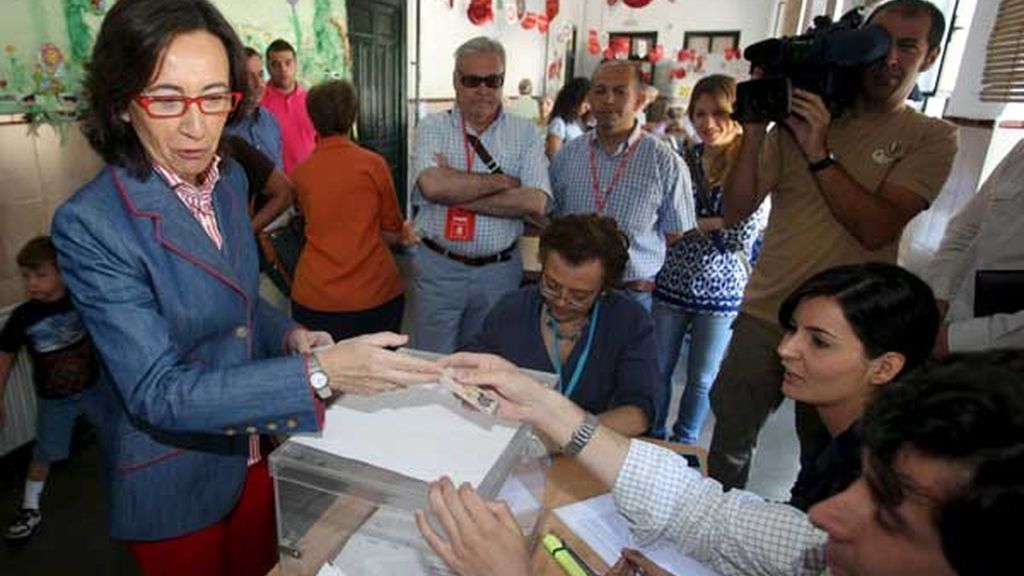 La ministra Rosa Aguilar