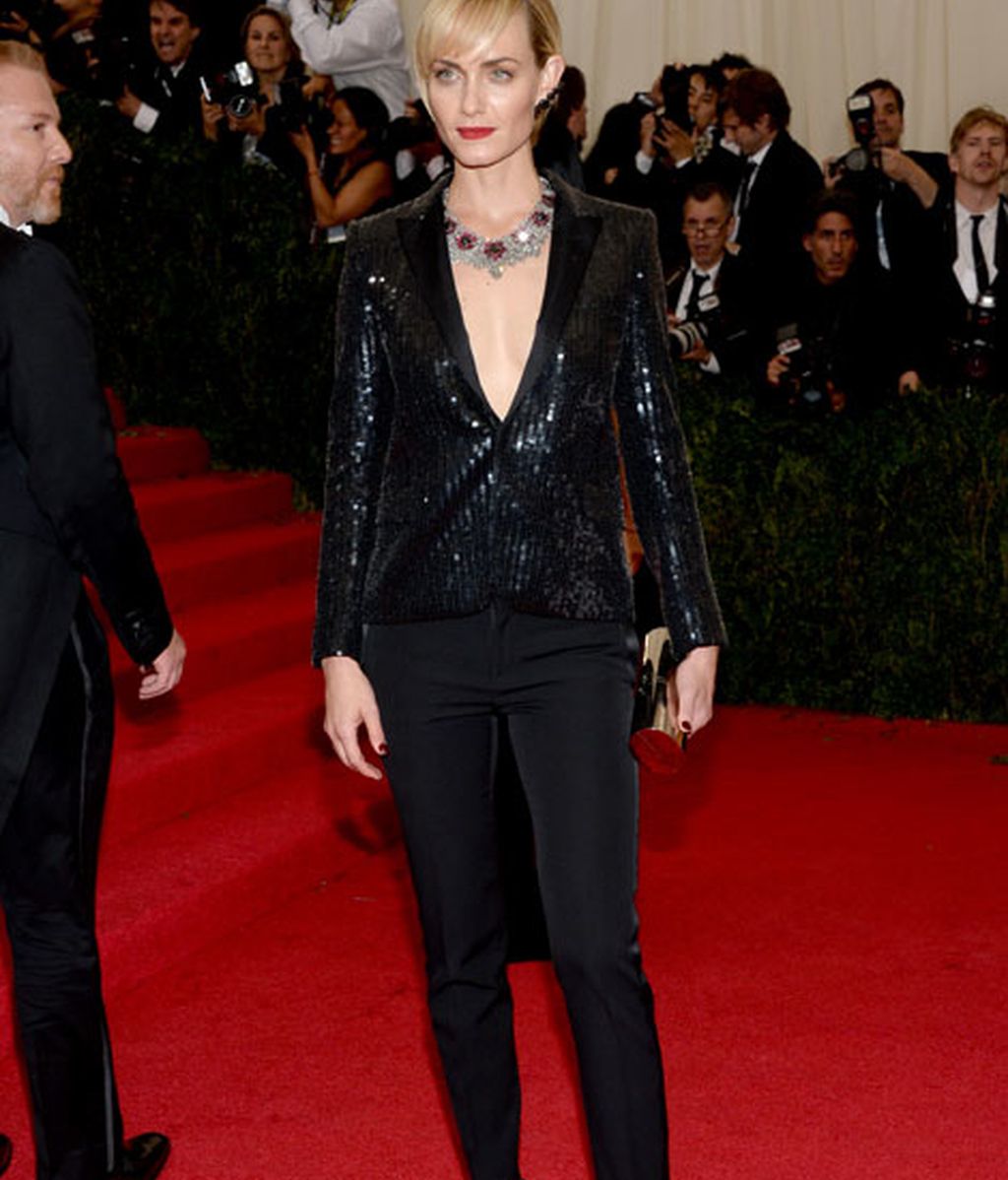 Amber Valletta