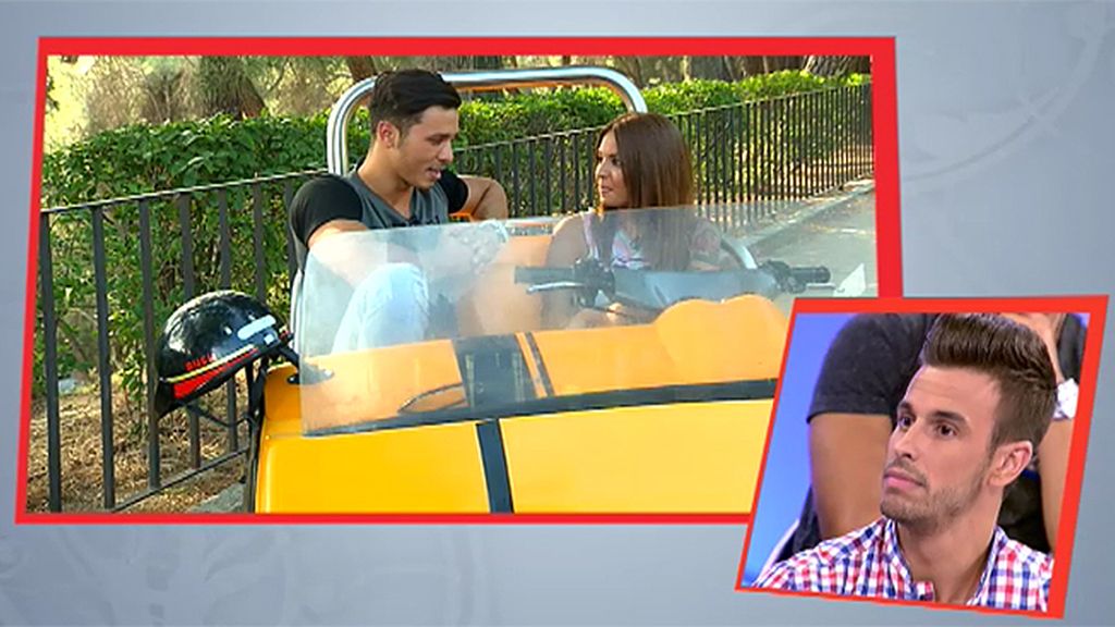 María, a Alejandro: “No te pillo, eres muy raro”
