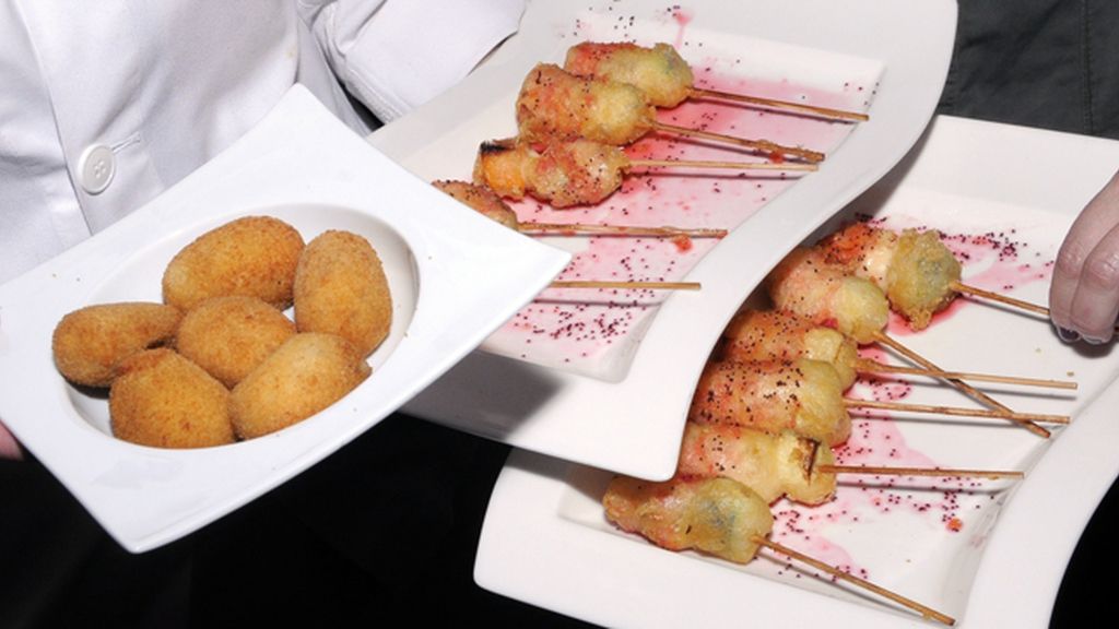 No faltó un buen catering en la fiesta de "La vida iba en serio"