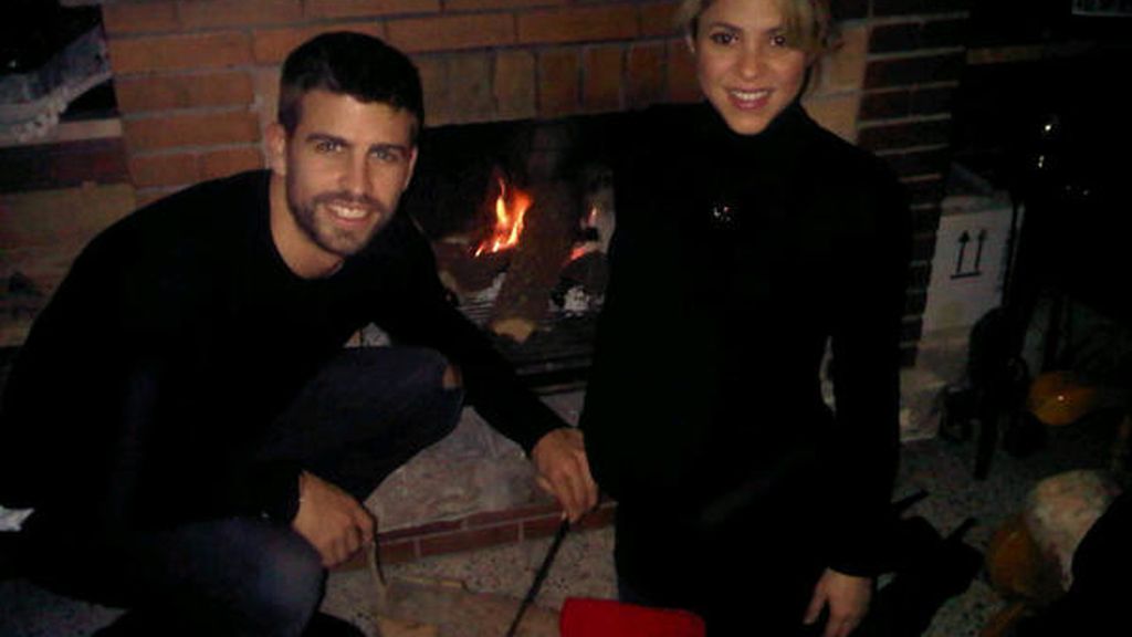 Piqué y Shakira felicitan la Navidad