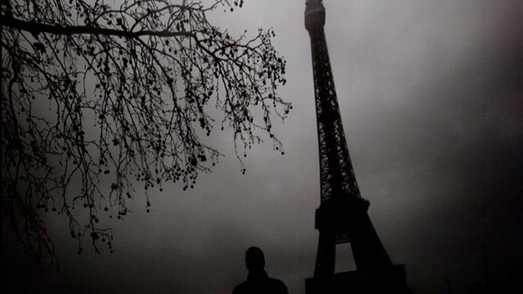 La Eiffel sombría
