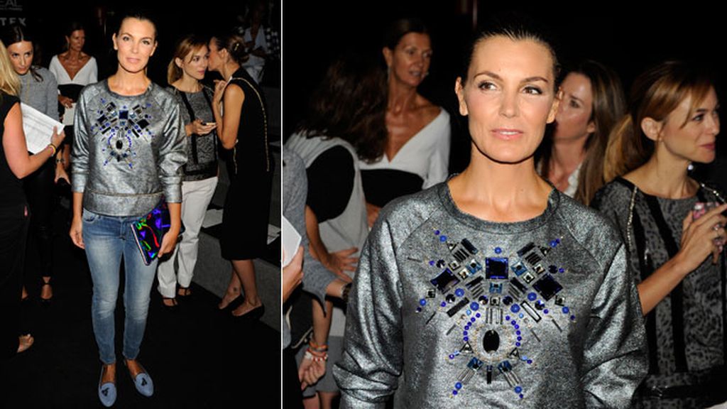 Mar Flores en el desfile de Alvarno