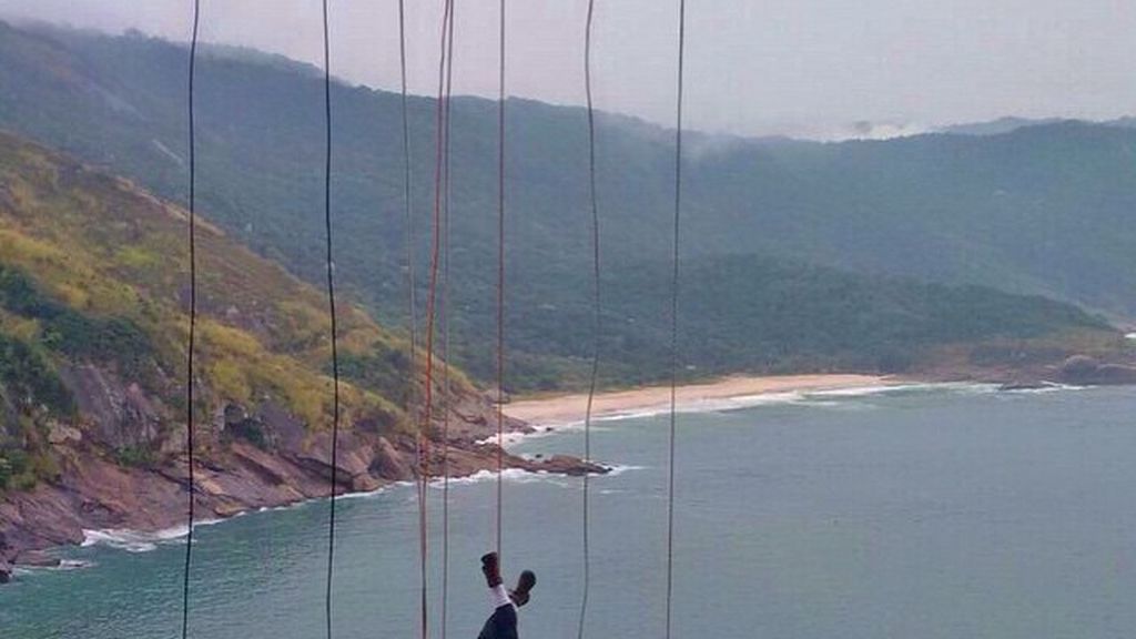 Leonardo Pereira y Victoria Nader en Pedra da Tartaruga, Río de Janeiro