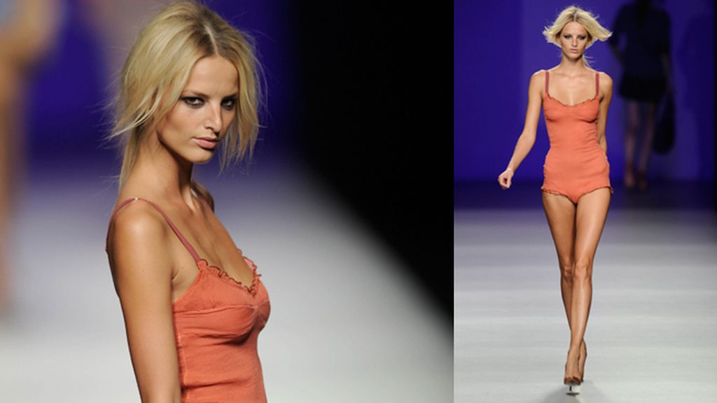 El desfile de TCN, variado y profuso.