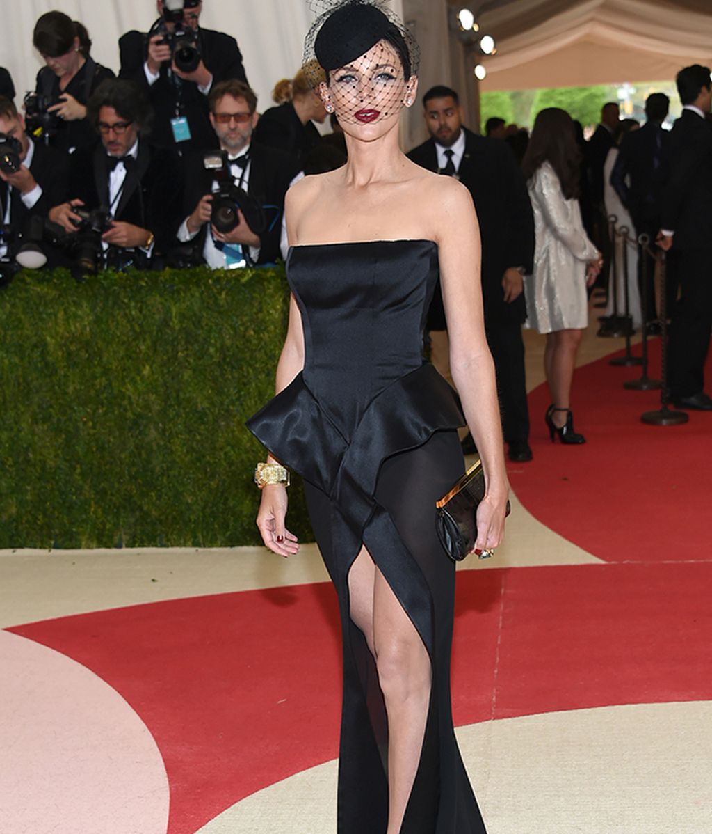 Liberty Rose vestida de Galliano vintage