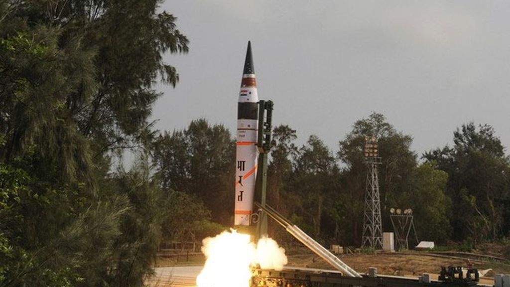 India prueba un misil de largo alcance capaz de adentrarse en China y Europa