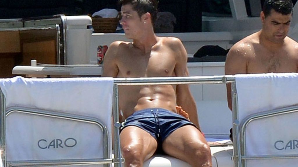 Cristiano Ronaldo,Irina Shayk,vacaciones,Saint-Tropez