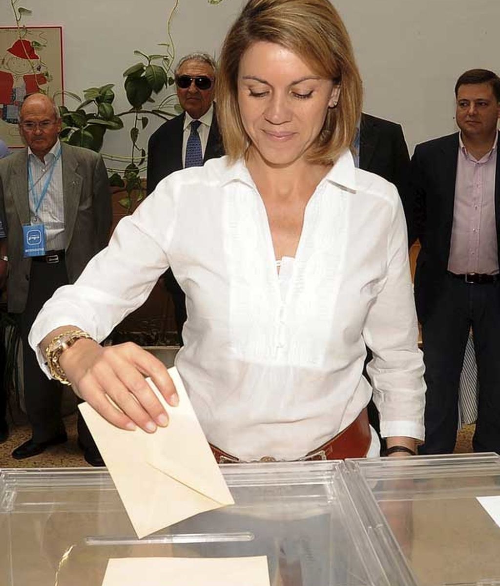 La popular María Dolores de Cospedal