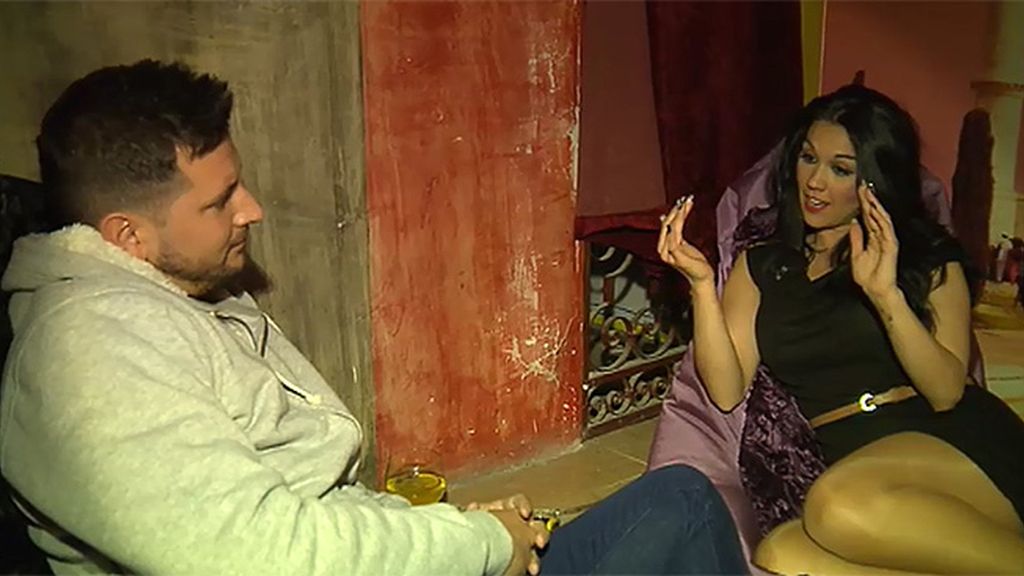 María, a Manu: “Paola ganó por ir en bragas y sujetador, y ponerte caliente”