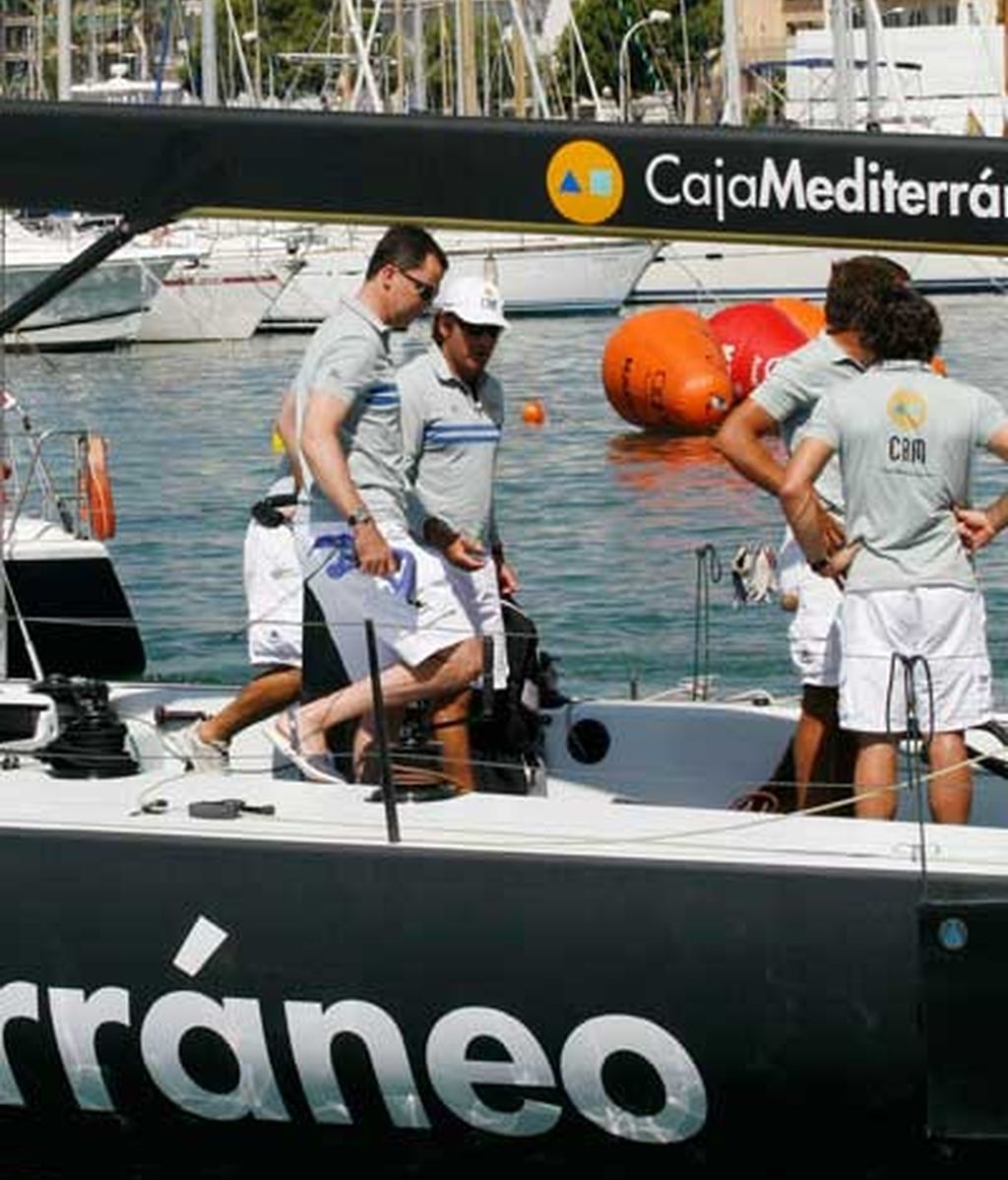 El Príncipe de Asturias ya navega en Palma