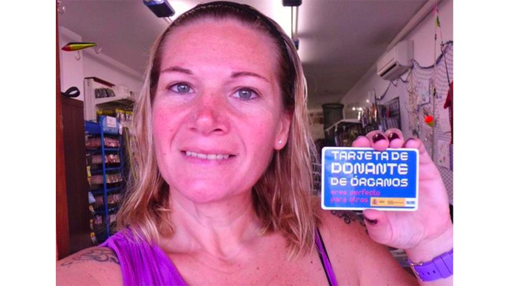 La tarjeta de Raquel Cadena