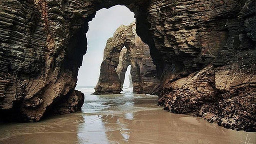 Playa de las catedrales