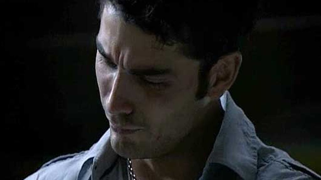 Vane dispara al Moreno