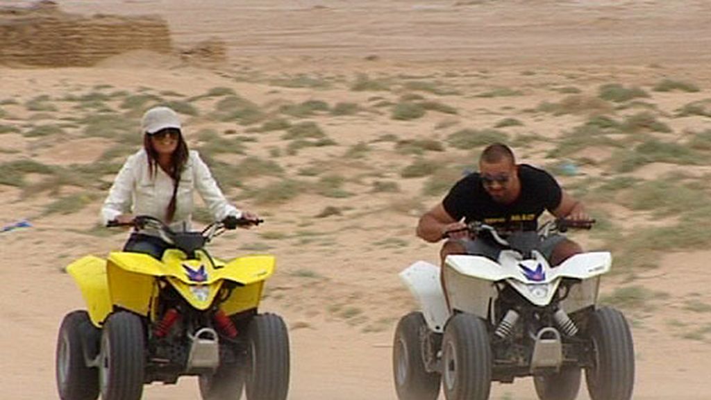 Rafa cumple los deseos de Raquel