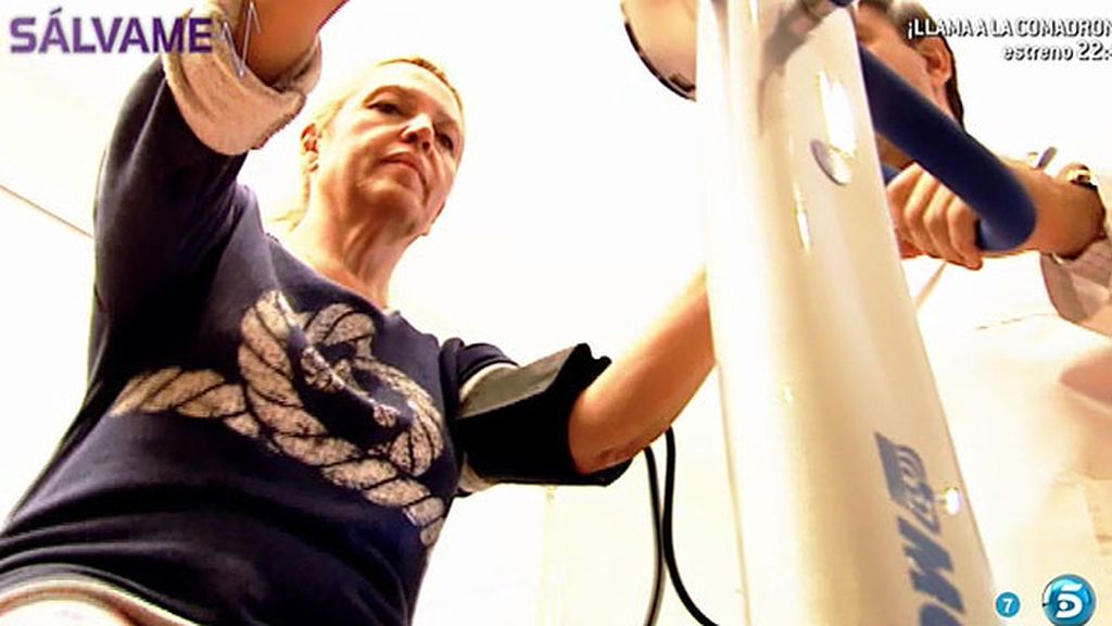 Lydia Lozano, entre lágrimas tras el análisis de sangre