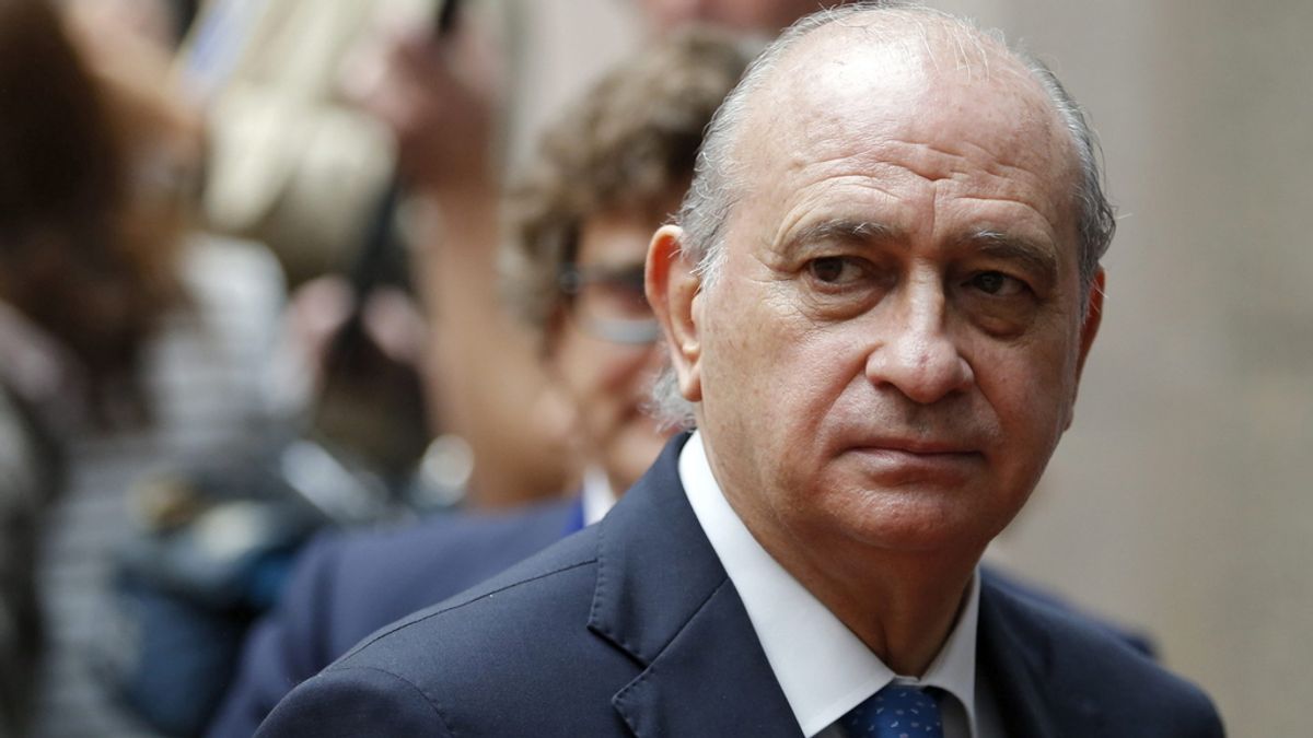 El ministro de Interior, Jorge Fernández Díaz, ha avisado de que España considera "cerradas" las cifras de reparto para la acogida de demandantes de asilo
