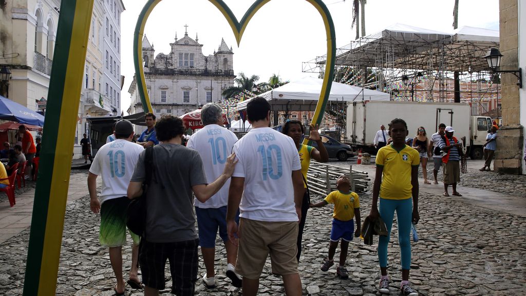 Tres 'Messis' son mejor que uno para ganar el Mundial