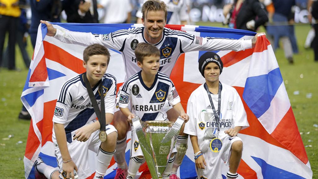 Beckham cuelga las botas