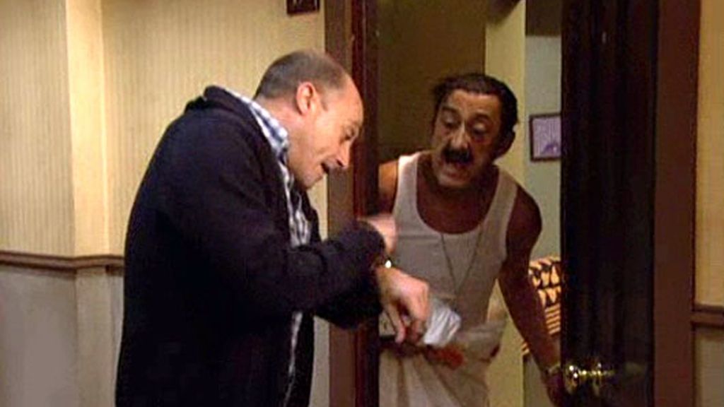 Chema no puede entrar en su casa