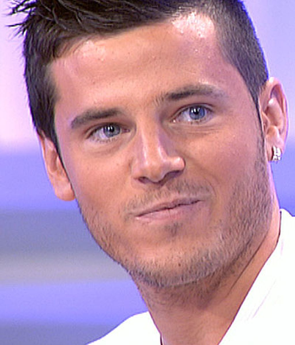 Todos los pretendientes de Niki