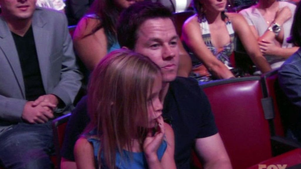 El actor Mark Wahlberg y su hija