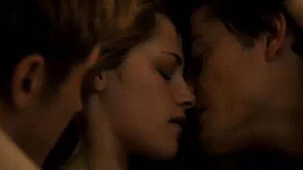 El 'topless' de Kristen Stewart en su nueva peli