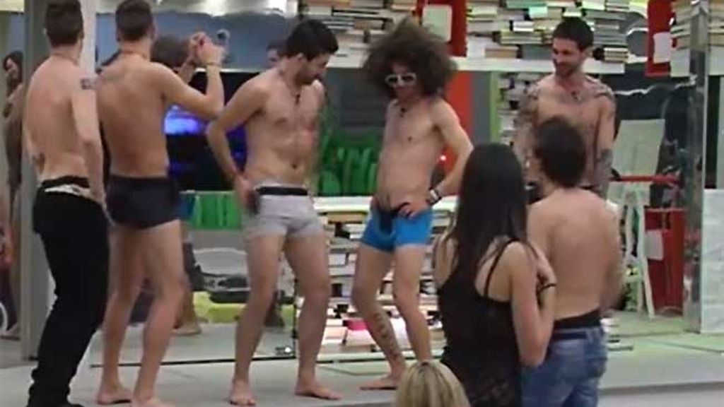 Las chicas, encantadas de asistir al ‘show’