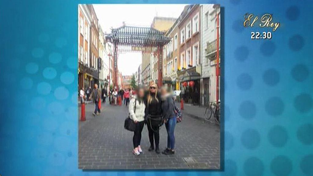 La colaboradora de 'Sálvame' ha viajado junto a su hija y unas amigas