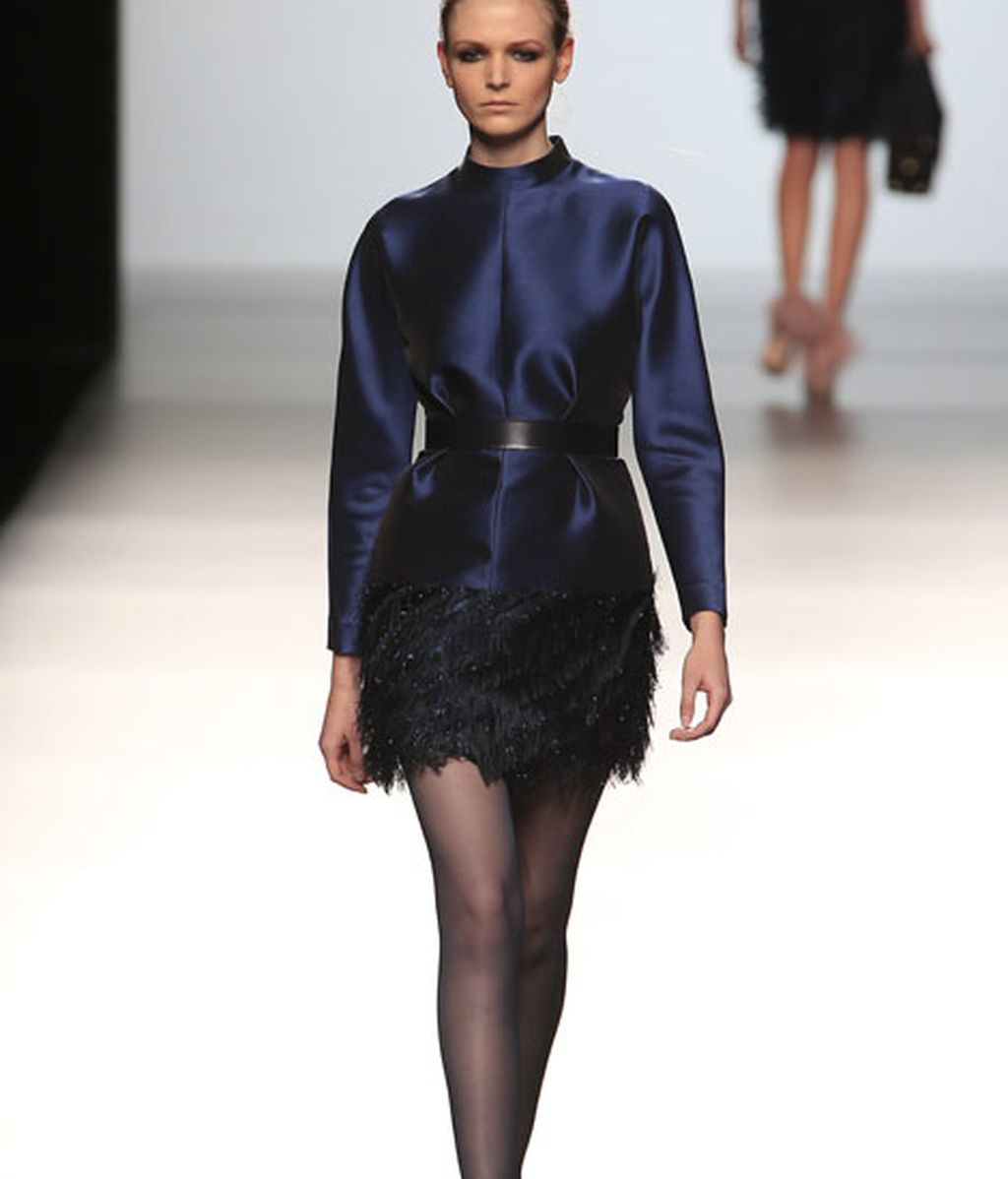 Sofisticación y elegancia en azules, rosas y burdeos