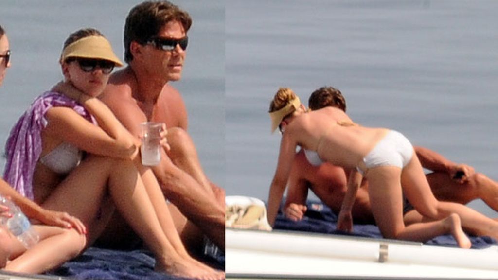 Scarlett Johansson con unos amigos