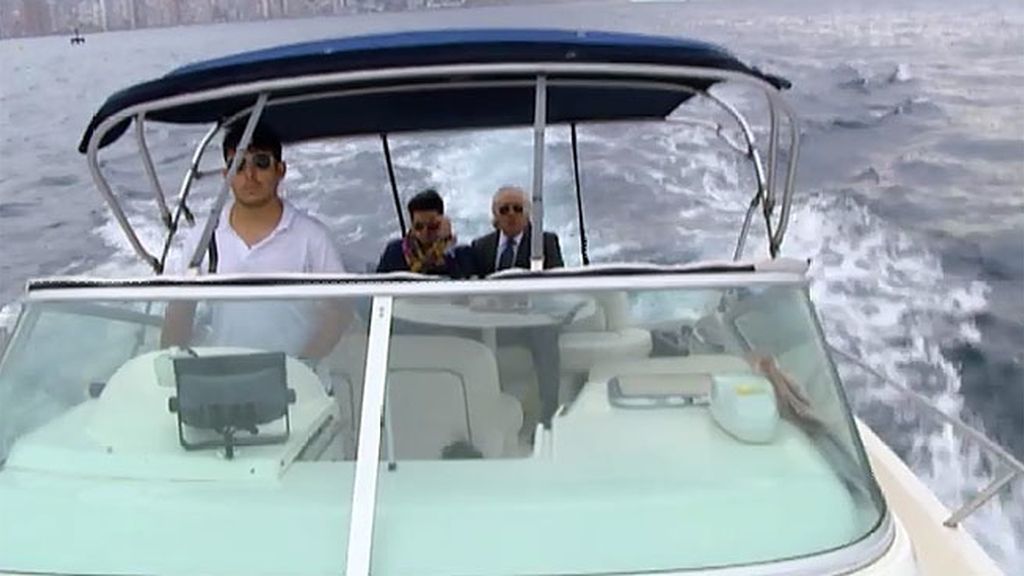 Armando y Alexis, dos hombres de negocios que buscan la mujer perfecta