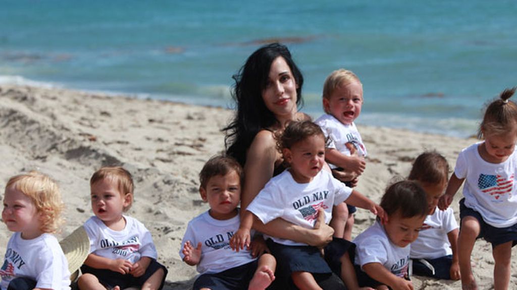La familia en la playa