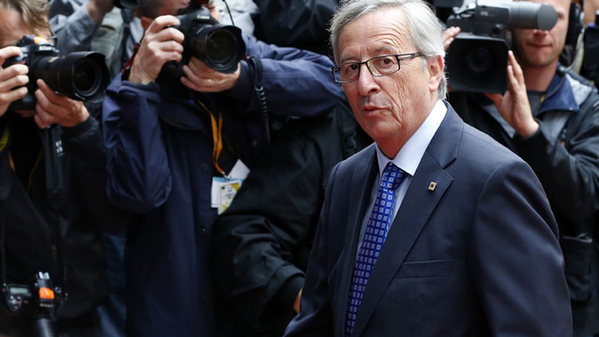 Juncker pedirá elecciones anticipadas tras perder el respaldo de su socio de coalición