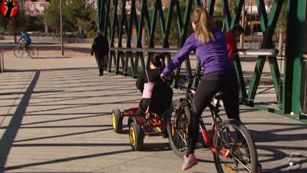 La reportera ha tenido un pequeño accidente durante el entrenamiento