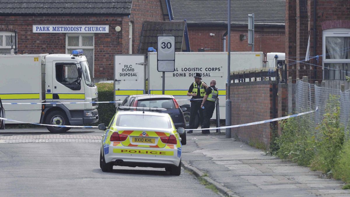 La policía británica investiga una explosión sin heridos cerca de una mezquita