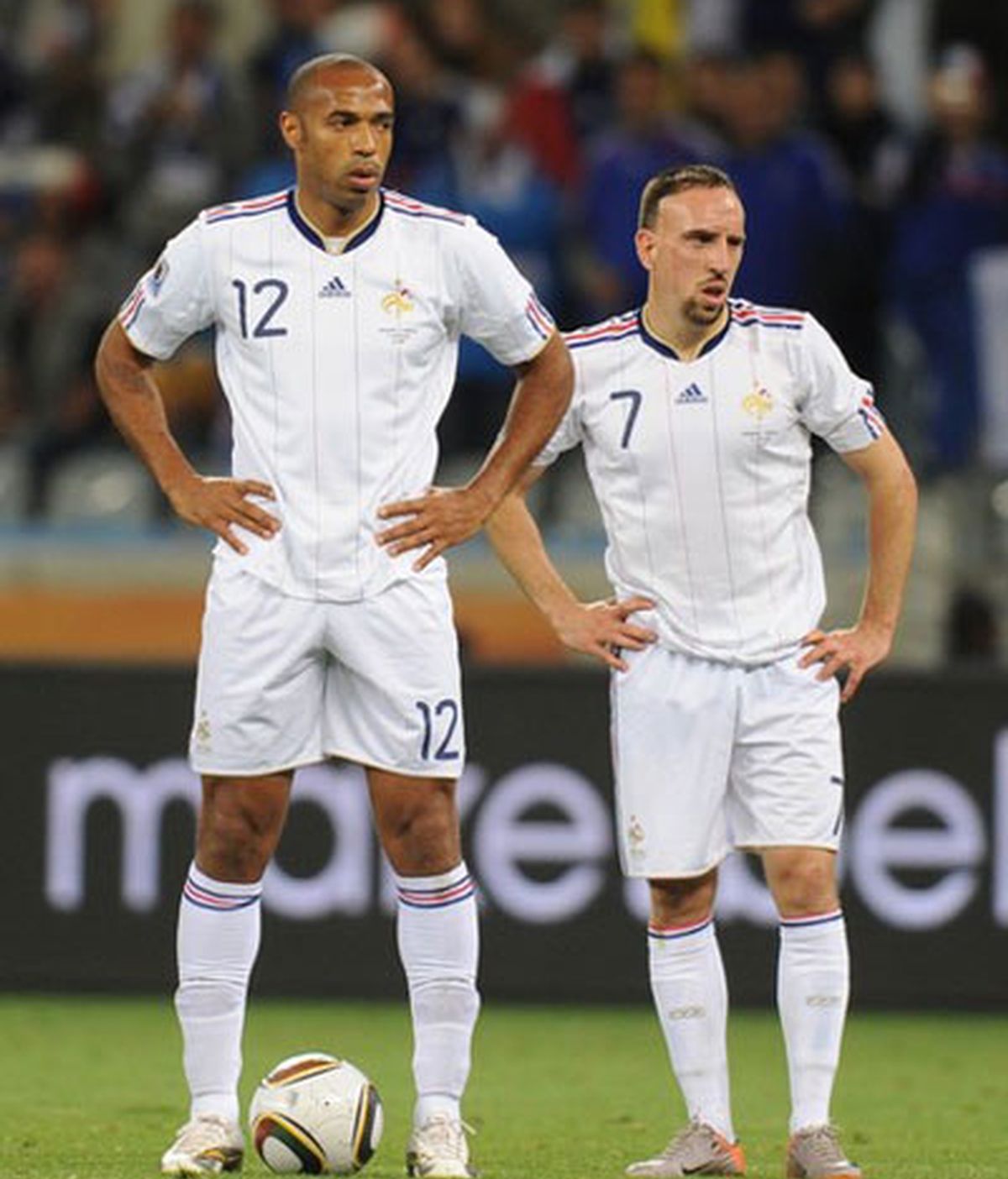 Henry y Ribery representan el declive de la selección francesa