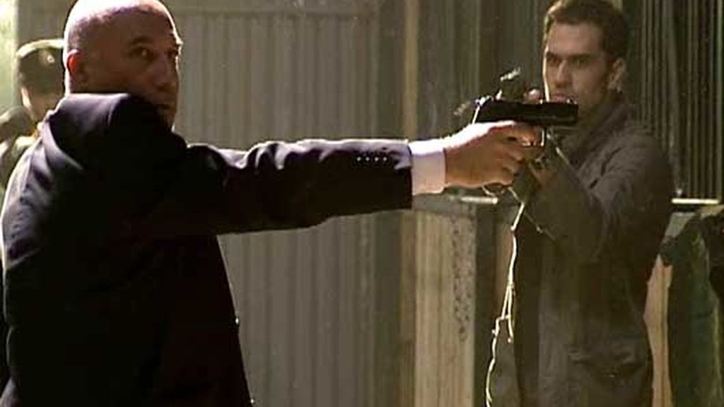 La Roca descubre que su tío mandó matar a su padre